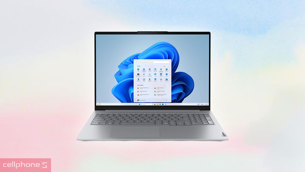 CPU mạnh mẽ, card đồ họa thế hệ mới