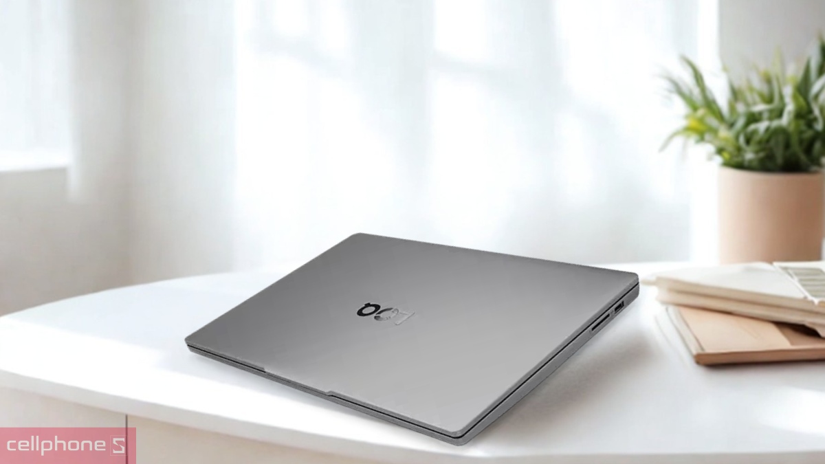 Thiết kế trên Lenovo LOQ Essential 15ARP10E 83S0000DVN