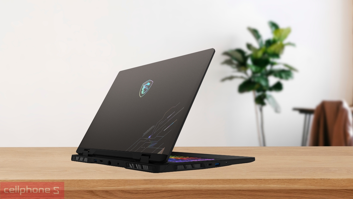Thiết kế laptop MSI Crosshair 16 HX AI D2XWGKG-034VN