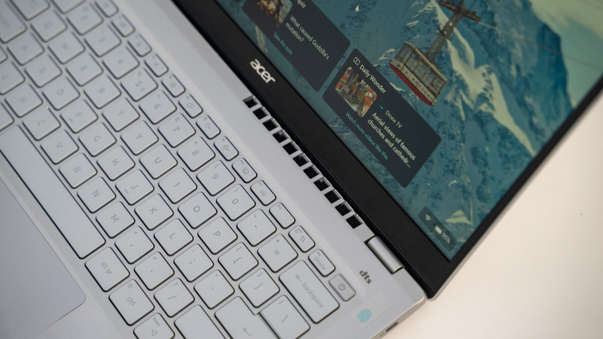 Hiệu năng tính toán và xử lý dồ họa của laptop Acer Swift Go 14 SFG14-41-R251