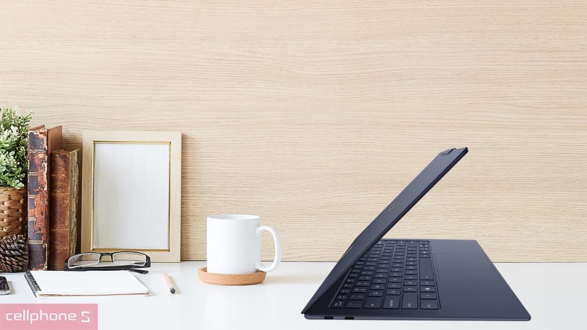 Thiết kế laptop Lenovo Yoga Slim 7 Ultra 14IPH11 83QK006GVN