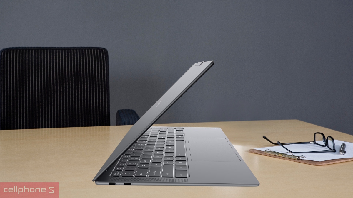 Vi xử lý laptop Lenovo Yoga Slim 7 14IPH11 83QM002FVN