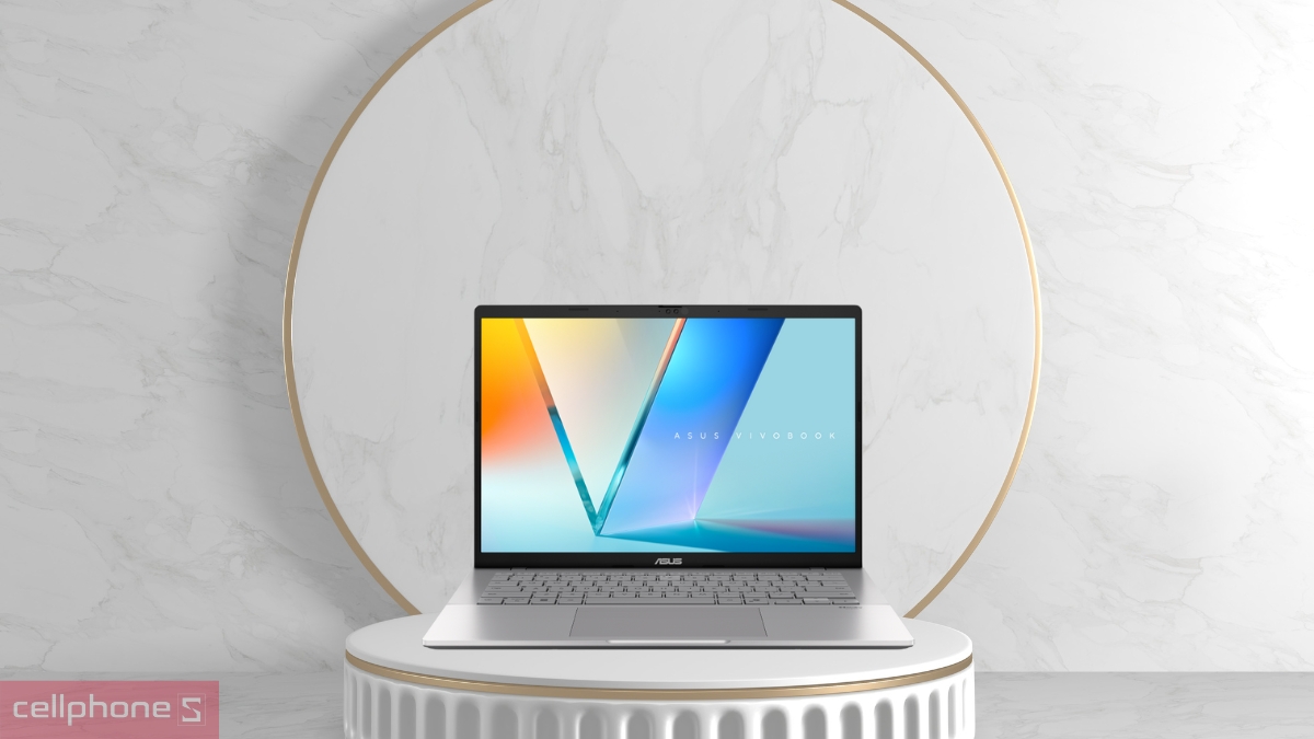 Máy được trang bị màn hình 14 inch WUXGA (1920 x 1200) 