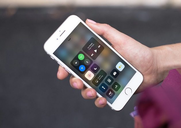 Những lý do nên và không nên cập nhật iOS 11 beta cho iPhone?