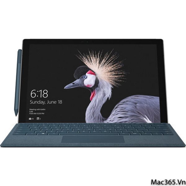 Surface Pro 5 cực kỳ thích hợp cho sinh viên vì camera sau 8 MP có thể tự động lấy nét cực rõ