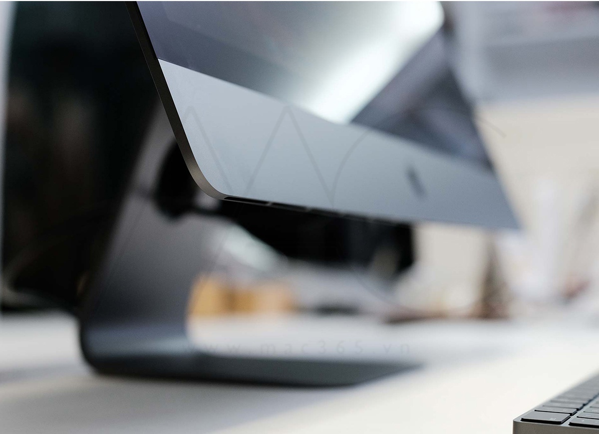 iMac Pro giá 120 triệu đồng