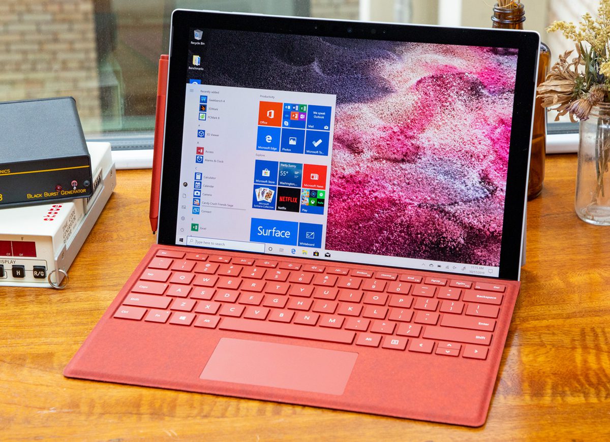 Đánh giá chi tiết Surface Pro 7 - Loa của Surface Pro 7 rất phù hợp với bản lề YouTube hoặc Netflix ngắn
