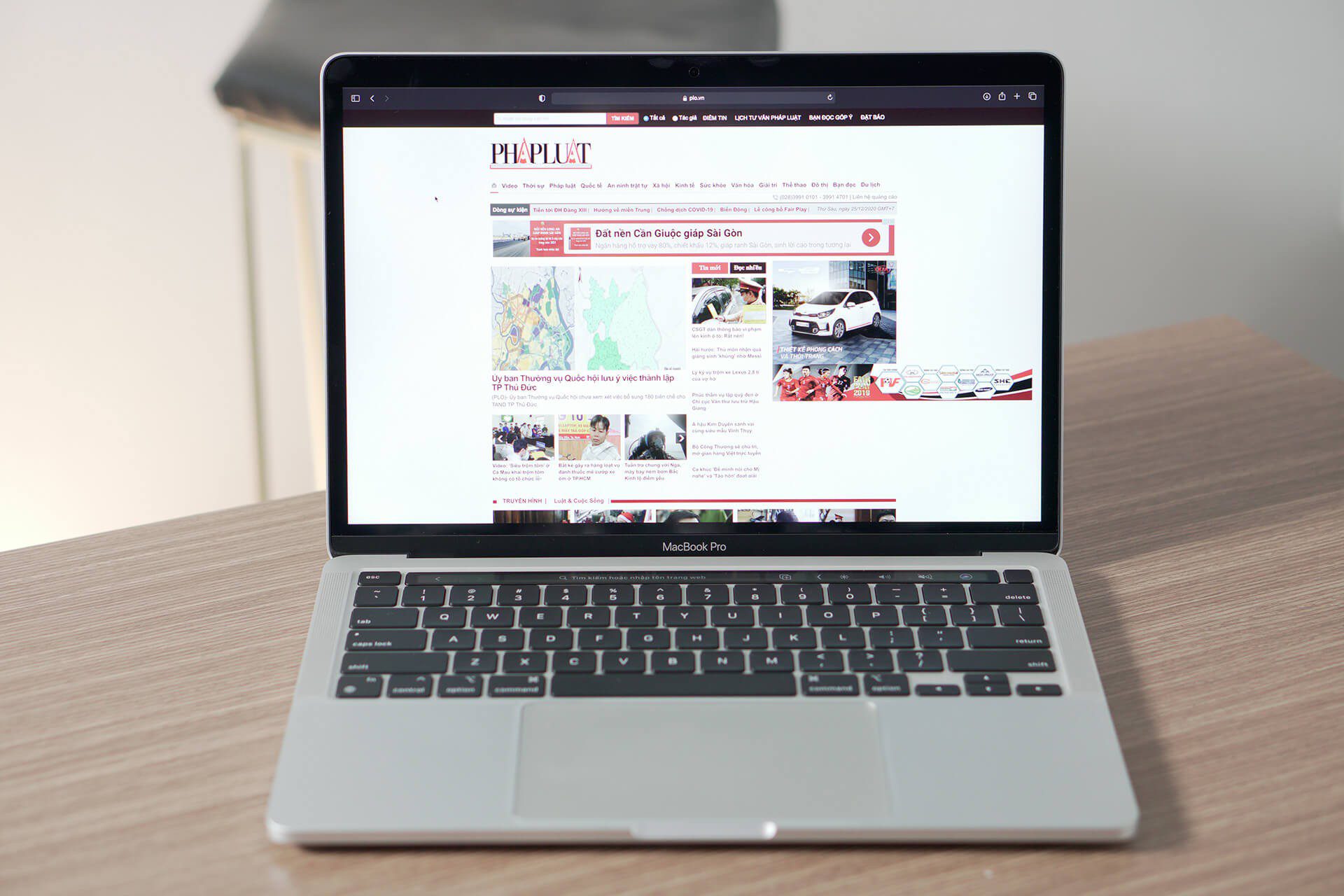 Tại Sao Các Máy Mac M1 Mới Của Apple Không Có Face ID?