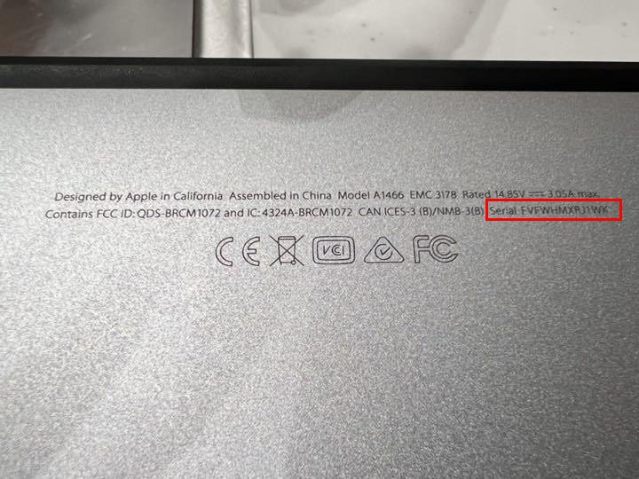 Check Serial Macbook Air nhanh chóng trên thân máy