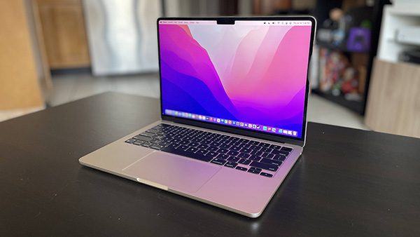 Macbook có thiết kế nhỏ gọn