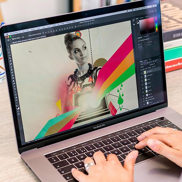Macbook Pro 2018 Like New là laptop cao cấp cho công việc và giải trí