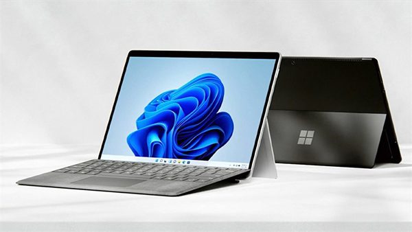 Laptop Surface sở hữu hệ điều hành Windows có giao diện thân thiện, dễ sử dụng